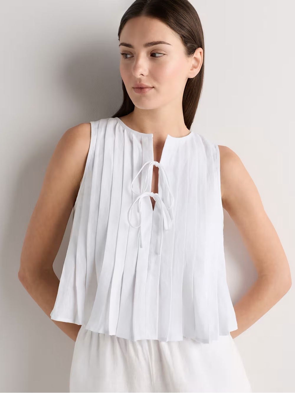 LINEN-BLEND TWO-TIE SWING TOP